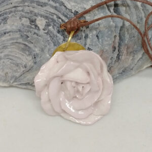 Colgante flor grande